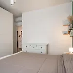 Dimora Hedera View Apartman *
