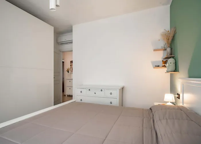 Dimora Hedera View Apartament *